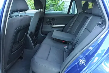 BMW 318d Touring Toledoblau Metallic +Első Tulajdonostól +Friss Műszaki +3X-s GARANCIA !!