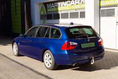 BMW 318d Touring Toledoblau Metallic +Első Tulajdonostól +Friss Műszaki +3X-s GARANCIA !!