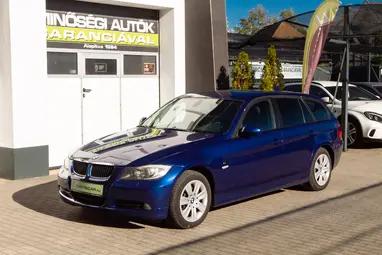 BMW 318d Touring Toledoblau Metallic +Első Tulajdonostól +Friss Műszaki +3X-s GARANCIA !!