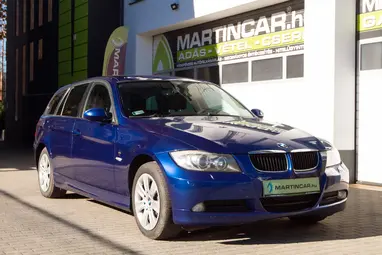 BMW 318d Touring Toledoblau Metallic +Első Tulajdonostól +Friss Műszaki +3X-s GARANCIA !!