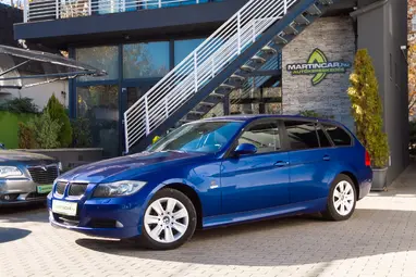 BMW 318d Touring Toledoblau Metallic +Első Tulajdonostól +Friss Műszaki +3X-s GARANCIA !!