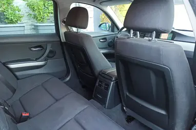 BMW 318d Touring Toledoblau Metallic +Első Tulajdonostól +Friss Műszaki +3X-s GARANCIA !!