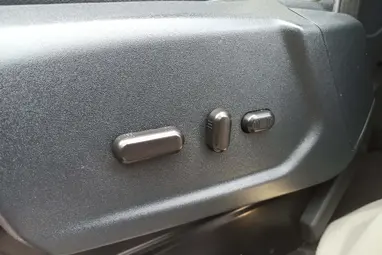 FORD TRANSIT Tourneo Custom 2.0 TDCi 320 L1H1 Titanium (Automata) (9 személyes ) Shadow Black +Eredeti Mo.+1. tulaj +Keveset futott +3X-s GARANCIA !!