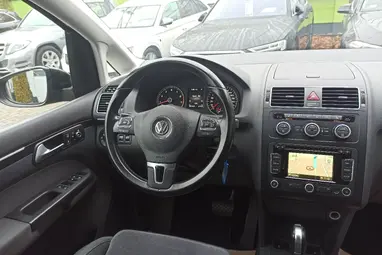 VOLKSWAGEN TOURAN 1.4 TSI Highline DSG [7 személy] Deep Black Pearl +1.Tulajdonostól +Vezetett Szervizkönyv +3X-s GARANCIA !!