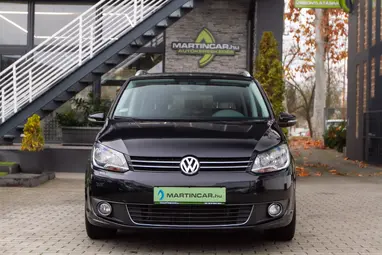 VOLKSWAGEN TOURAN 1.4 TSI Highline DSG [7 személy] Deep Black Pearl +1.Tulajdonostól +Vezetett Szervizkönyv +3X-s GARANCIA !!