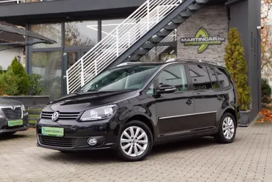 VOLKSWAGEN TOURAN 1.4 TSI Highline DSG [7 személy] Deep Black Pearl +1.Tulajdonostól +Vezetett Szervizkönyv +3X-s GARANCIA !!
