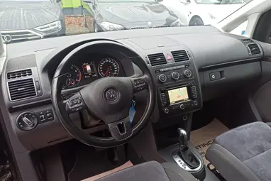 VOLKSWAGEN TOURAN 1.4 TSI Highline DSG [7 személy] Deep Black Pearl +1.Tulajdonostól +Vezetett Szervizkönyv +3X-s GARANCIA !!