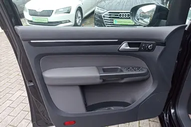 VOLKSWAGEN TOURAN 1.4 TSI Highline DSG [7 személy] Deep Black Pearl +1.Tulajdonostól +Vezetett Szervizkönyv +3X-s GARANCIA !!