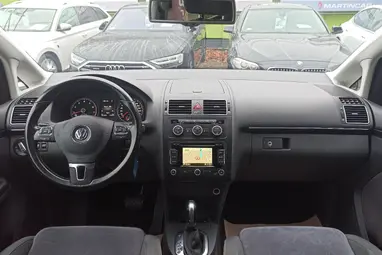 VOLKSWAGEN TOURAN 1.4 TSI Highline DSG [7 személy] Deep Black Pearl +1.Tulajdonostól +Vezetett Szervizkönyv +3X-s GARANCIA !!