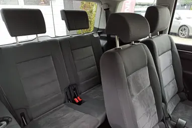 VOLKSWAGEN TOURAN 1.4 TSI Highline DSG [7 személy] Deep Black Pearl +1.Tulajdonostól +Vezetett Szervizkönyv +3X-s GARANCIA !!