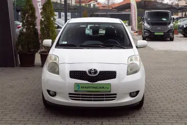 TOYOTA YARIS 1.3 Terra Ice Polar White +Első Tulajdonostól +Keveset futott +3X-s GARANCIA !!