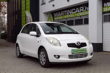TOYOTA YARIS 1.3 Terra Ice Polar White +Első Tulajdonostól +Keveset futott +3X-s GARANCIA !!
