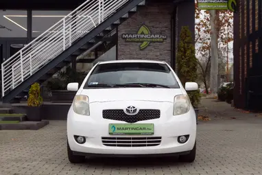 TOYOTA YARIS 1.3 Terra Ice Polar White +Első Tulajdonostól +Keveset futott +3X-s GARANCIA !!