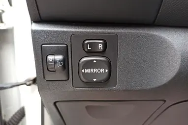 TOYOTA YARIS 1.3 Terra Ice Polar White +Első Tulajdonostól +Keveset futott +3X-s GARANCIA !!