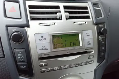 TOYOTA YARIS 1.3 Terra Ice Polar White +Első Tulajdonostól +Keveset futott +3X-s GARANCIA !!