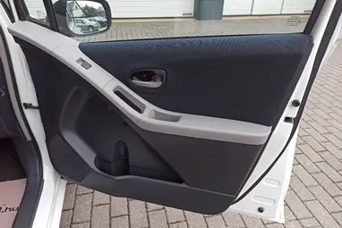 TOYOTA YARIS 1.3 Terra Ice Polar White +Első Tulajdonostól +Keveset futott +3X-s GARANCIA !!