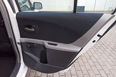 TOYOTA YARIS 1.3 Terra Ice Polar White +Első Tulajdonostól +Keveset futott +3X-s GARANCIA !!