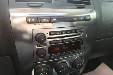 HUMMER H3 3.7 Adventure (Automata) Star Silver Metallic +3X-s GARANCIA !!