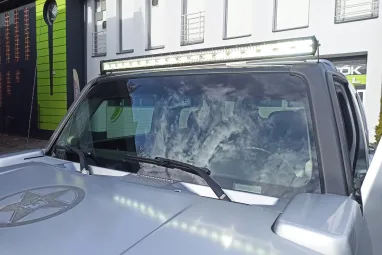 HUMMER H3 3.7 Adventure (Automata) Star Silver Metallic +3X-s GARANCIA !!