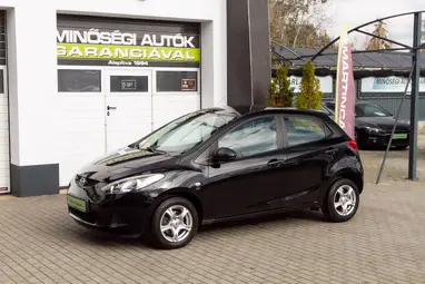 MAZDA 2 1.3 CE Pro Brilliant Black +1.Tulajdonos +Keveset futott +3X-s GARANCIA !!