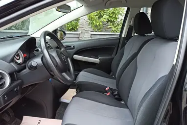 MAZDA 2 1.3 CE Pro Brilliant Black +1.Tulajdonos +Keveset futott +3X-s GARANCIA !!