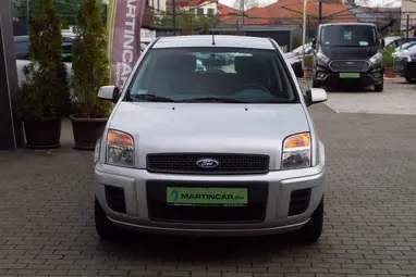 FORD FUSION 1.4 Style Polar Silver Metallic +CSAK 25E. km +Első Tulajdonostól +3X-s GARANCIA !!