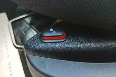 FORD FUSION 1.4 Style Polar Silver Metallic +CSAK 25E. km +Első Tulajdonostól +3X-s GARANCIA !!