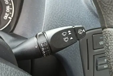 FORD FUSION 1.4 Style Polar Silver Metallic +CSAK 25E. km +Első Tulajdonostól +3X-s GARANCIA !!