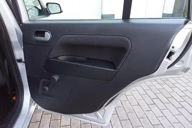 FORD FUSION 1.4 Style Polar Silver Metallic +CSAK 25E. km +Első Tulajdonostól +3X-s GARANCIA !!