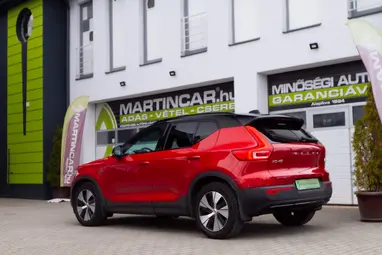 VOLVO XC40 1.5 [T4] Recharge R-Design Expression Geartronic Fusion Red Metallic +Erdeti Magyar Autó +CSAK 41.E km +3X-s GARANCIA !!