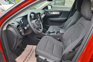 VOLVO XC40 1.5 [T4] Recharge R-Design Expression Geartronic Fusion Red Metallic +Erdeti Magyar Autó +CSAK 41.E km +3X-s GARANCIA !!