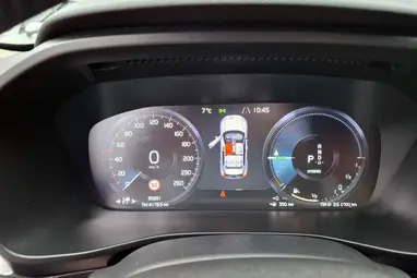 VOLVO XC40 1.5 [T4] Recharge R-Design Expression Geartronic Fusion Red Metallic +Erdeti Magyar Autó +CSAK 41.E km +3X-s GARANCIA !!