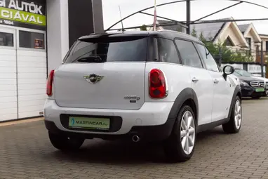 MINI MINI COOPER Countryman 2.0 D ALL4 (Automata) Light White +Vezérlés csere +Keveset futott +3X-s GARANCIA !!