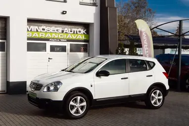 NISSAN QASHQAI 1.6 Visia 2WD White +Első Tulajdonostól +Keveset futott +3X-s GARANCIA !!