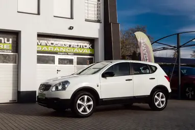 NISSAN QASHQAI 1.6 Visia 2WD White +Első Tulajdonostól +Keveset futott +3X-s GARANCIA !!