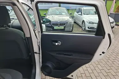 NISSAN QASHQAI 1.6 Visia 2WD White +Első Tulajdonostól +Keveset futott +3X-s GARANCIA !!