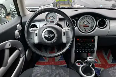 MINI MINI COOPER 1.6 Dögös Bi-Color Liquid Yellow + Friss Műszaki +3X-s GARANCIA !!