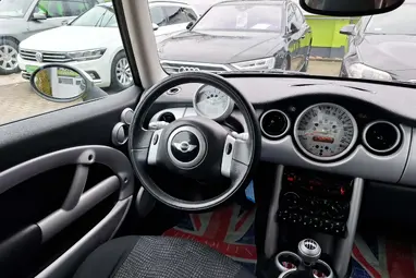 MINI MINI COOPER 1.6 Dögös Bi-Color Liquid Yellow + Friss Műszaki +3X-s GARANCIA !!