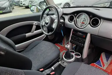 MINI MINI COOPER 1.6 Dögös Bi-Color Liquid Yellow + Friss Műszaki +3X-s GARANCIA !!