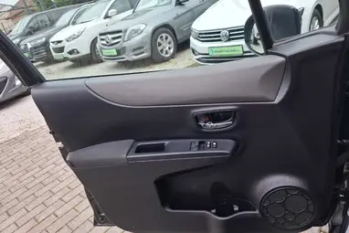 TOYOTA YARIS 1.0 Active Black Sand Pearl +Első Tulajdonostól +3X-s GARANCIA !!