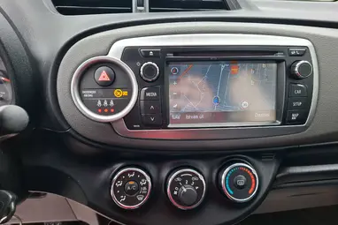 TOYOTA YARIS 1.0 Active Black Sand Pearl +Első Tulajdonostól +3X-s GARANCIA !!