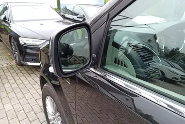 CHRYSLER TOWN & COUNTRY Black Crystal 7 Személyes +1.Mo-i Tulajdonos +Keveset futott +3X-s GARANCIA !!