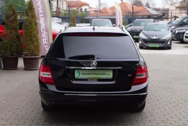MERCEDES-BENZ C 180 T BlueEFFICIENCY Avantgarde Obsidian Black Metallic +Első Tulajdonostól +Friss Műszaki +3X-s GARANCIA !!