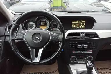 MERCEDES-BENZ C 180 T BlueEFFICIENCY Avantgarde Obsidian Black Metallic +Első Tulajdonostól +Friss Műszaki +3X-s GARANCIA !!