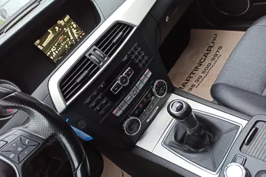 MERCEDES-BENZ C 180 T BlueEFFICIENCY Avantgarde Obsidian Black Metallic +Első Tulajdonostól +Friss Műszaki +3X-s GARANCIA !!