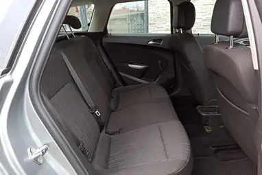 OPEL ASTRA J Sports Tourer 2.0 CDTI Cosmo Silver Lake Metallic +1.Mo-i Tulaj +Vezérlés csere +3X-s GARANCIA !!