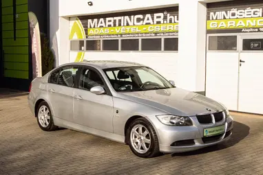 BMW 318i Advantage Titansilber FULL NAGY SZERVÍZ +3X-s GARANCIA !!