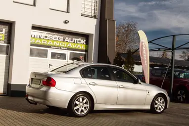 BMW 318i Advantage Titansilber FULL NAGY SZERVÍZ +3X-s GARANCIA !!