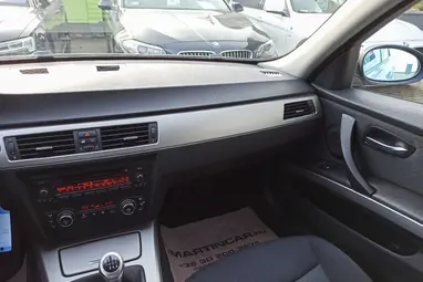 BMW 318i Advantage Titansilber FULL NAGY SZERVÍZ +3X-s GARANCIA !!