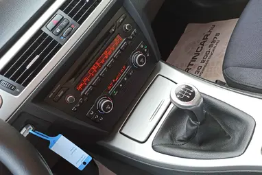 BMW 318i Advantage Titansilber FULL NAGY SZERVÍZ +3X-s GARANCIA !!